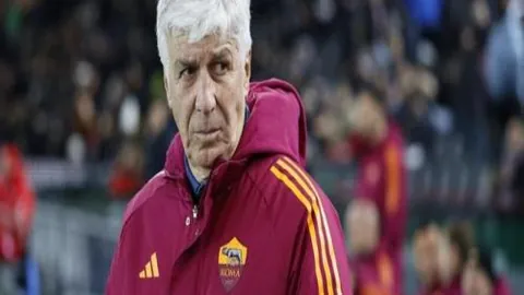 弗里克观察：虽非巅峰之战，球队仍取胜利，球员表现稍逊，状态回调5%-10%。